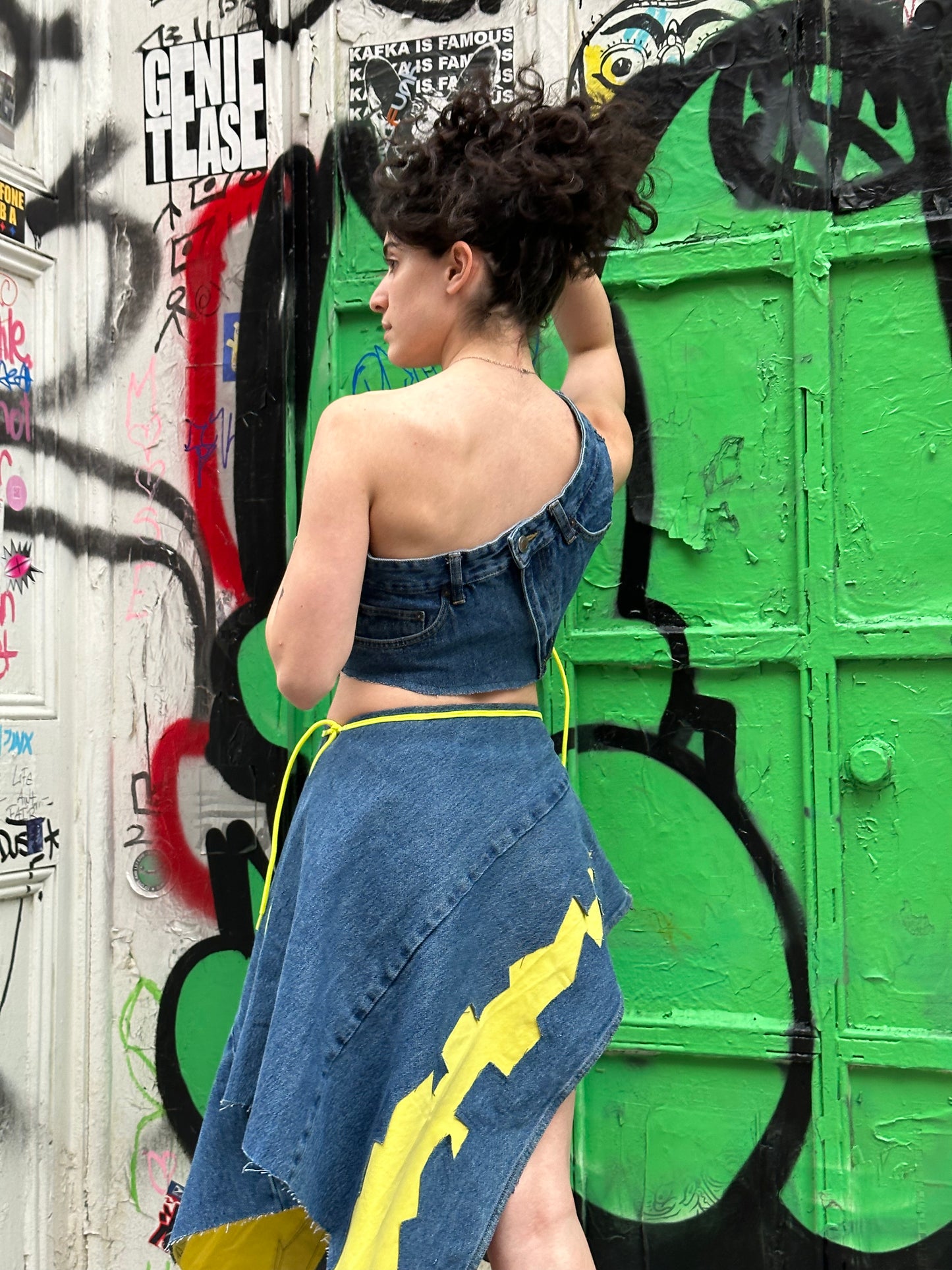 w: skirt and top set